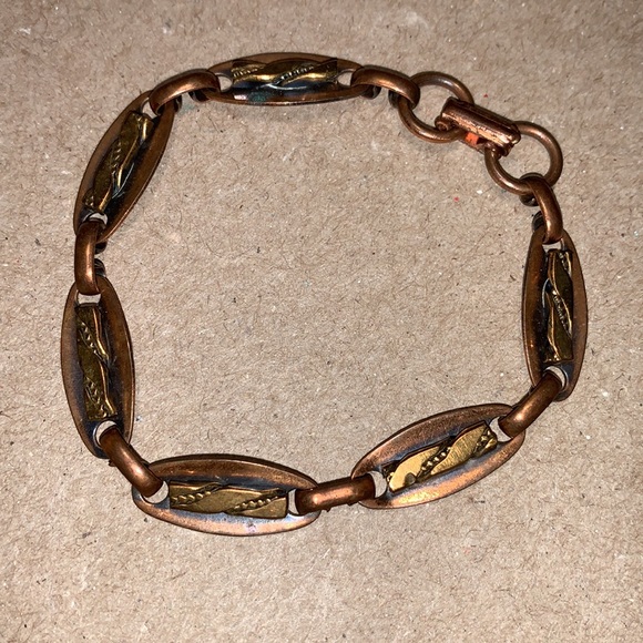 Vintage copper and brass bracelet - Picture 8 of 10